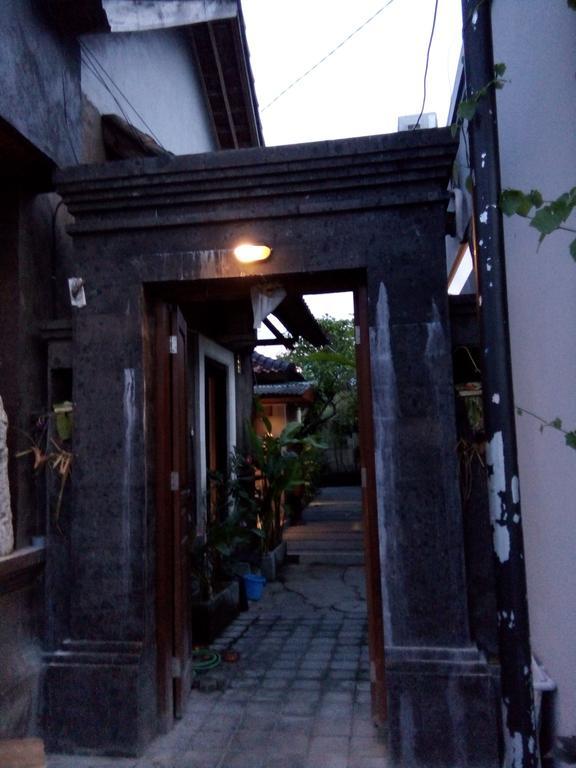 Wisna House Apartment Sanur  Exterior photo